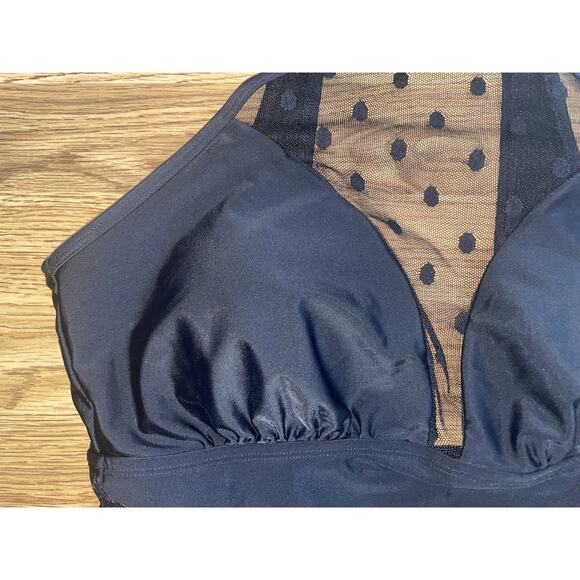 SO Juniors Plus Size 1x Black Halter Mesh One Piece Bathing Suit Swim Wear NWT - Picture 3 of 16